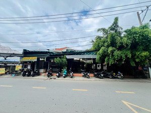 bán căn góc 2 mặt tiền đường ngay trần não, an khánh, dt 20 x 35m. ctxd hầm 7 tầng. giá bán 145 tỷ