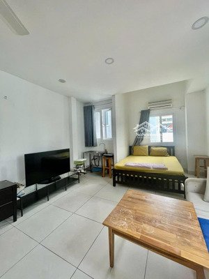 cho thuê căn hộ dịch vụ đầy đủ nội thất gần trường khoa học xã hội nhân văn và cầu bason