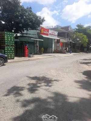 bán nhà cấp 4 mặt tiền kinh doanh đa ngành kdc gần siêu thị aeon, thuận an