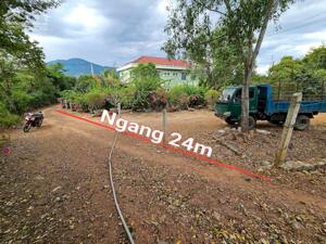 Bán đất Diên Đồng thôn 2 ngay trung tâm hành chính xã - sau lưng trạm Y tế