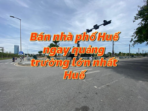 bán nhà mặt tiền 4 tầng ngay sát bà view ngay quảng trường vh thể thao