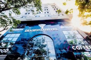 bán nhà vị trí đắc địa gần vạn hạnh mall quận 10 - (10x22m) - hầm, 7 tầng - hđt: 210tr/th - 50 tỷ