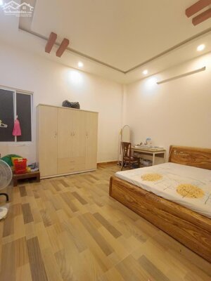 Bán nhà 3 tầng đường Đỗ Quang. P Vĩnh Trung. Quận Thanh Khê.DT 64m2. Giá 8 tỷ