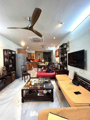 cực phẩm, bán nhà hoàng quốc việt, cầu giấy 35m2 x 5t gần ô tô chỉ nhỉnh 7 tỷ