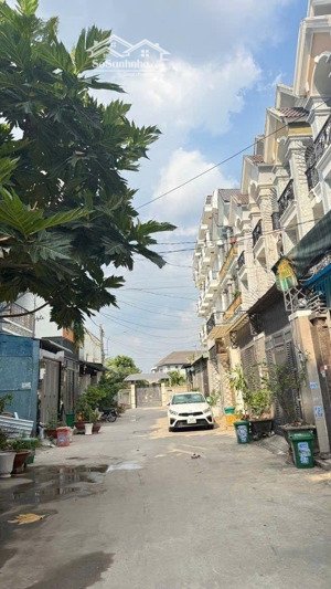 bán nhà 4 tầng đường thạnh xuân 22, phường thạnh xuân, q12, dt 61m(4x15). hẻm 8m,giá 6,52tỷ