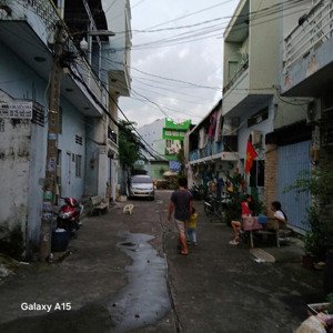 7 tỷ thương lượng, bán nhà ngon, 2 tầng, đường 7 mét. diện tích : ngan 4 mét - dài 17 mét.