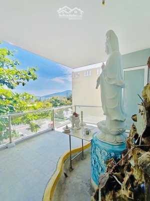 bán nhà mặt biển - đường nguyễn tất thành chỉ 16,5 tỷ