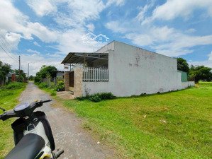 đất hẻm ôtô đường đt.824, gần chợ mỹ hạnh nam, dt: 5 x 26,60 (133m2)