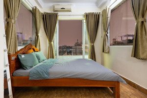 phòng studio ban công 35m2 full nt ngay gần chợ bà chiểu