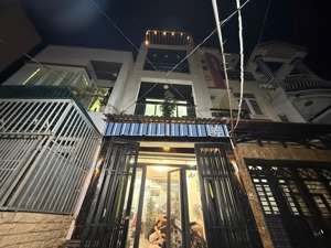 hẻm trước nhà 4m | thông tứ tung | hẻm ba gác | 36m | nhà mới | 3 pn | có sân thượng | chỉ 5.x tỷ