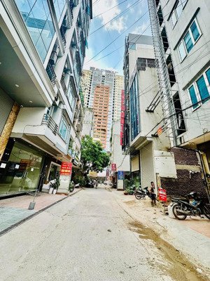 siêu phẩm dương khuê - toà vp 7 tầng - ngõ to như phố - 4 ô tô tránh, vỉa hè - vip cầu giấy.