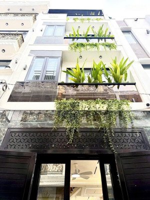 nhà 4 tầng thiết kế hiện đại full nội thất