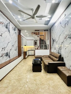 30m ra ô tô tránh, ngõ thoáng rộng, 5 tầng dân xây, 43m2 + 5 tầng nguyễn văn trỗi - thanh xuân