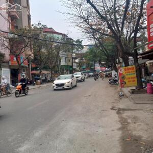 Lô Góc Mặt Phố Văn Phú – 7 Tầng Thang Máy – Hầm Ô Tô – Dòng Tiền 65tr/Tháng