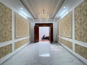 nguyễn đức cảnh - ngõ trước nhà 3m - 20m ra ô tô tải tránh nhau - dt 51m2 x 4 tầng x 8.15 đồng