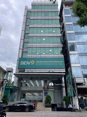 tòa nhà mt nguyễn văn trỗi, phú nhuận - 12x25m - 2 hầm 10 tầng - hđ thuê 500 triệu - giá 145 tỷ