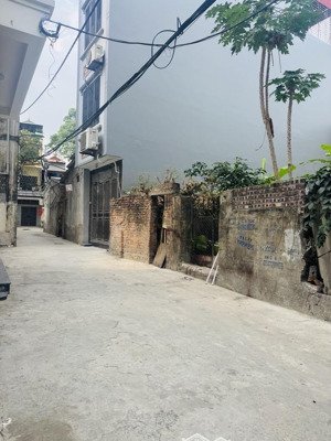 mảnh đất hiếm tại thuỵ phương 46m2,nở hậu nhẹ,ô tô đỗ trước nhà ngày đêm gần 7 tỷ