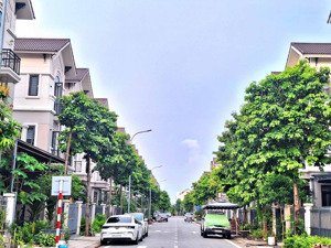 rẻ nhất kđt vsip từ sơn, biệt thự song lập 135m2, 8,6 tỷ. cách long biên 5km. lh 