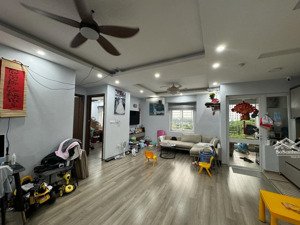 rẻ quá! chung cư ruby city ct1 giang biên, long biên, view đẹp, 2 mặt phố nội thất xịn xò, 2pn 82m2