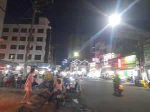 bán lô đất 130m2 ngang 5m mặt tiền đường lê trọng tấn kinh doanh buôn bán sầm uất số 1 tp dĩ an