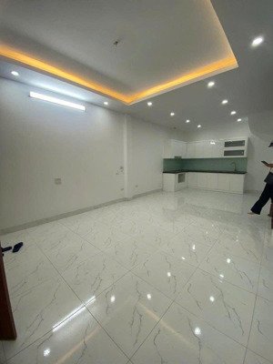 bán nhà xuân la tây hồ- 47m 5t mt 3.3m 9.7t- nhà mới ở ngay, khu vực đông dân cư tiện ích ngập tràn