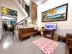 cầu giấy, dân xây chắc chắn, ngõ 3 gác, gần phố, thoáng, đẹp nhất phân khúc, ở ngay, 37.8m2*5t