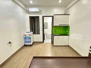 cần bán gấp ccmn trung tâm - phố cổ nhuế - sầm uất nhất phố 65m2 - 6 tầng - thang máy / giá 13.4 tỷ