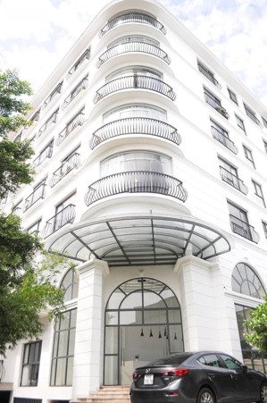 bán nhà siêu vị trí góc 2mt đinh công tráng - quận 1 - (12x18) - 6 tầng - hdt 180tr/th - bán 39 tỷ