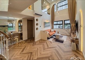 bán gấp căn thấp tầng citi grand. view công viên siêu thoáng. giá 2 tỷ 680. đã vat