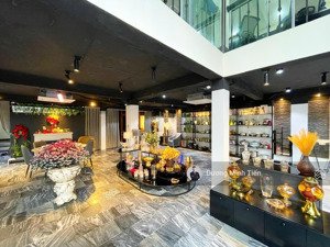 toà nhà 7 tầng tuyến 2 bùi viện - 110m2 ngang 8.5m - lô 3 mặt thoáng