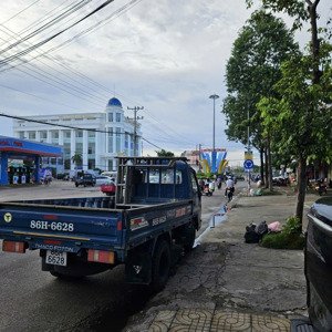 bán nhà 1 lầu 1 tầng lửng mặt tiền đường trần hưng đạo, trung tâm phan thiết 153m2 thổ cư chỉ 15tỷ