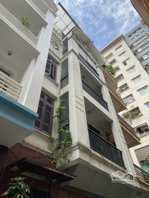 chính chủ cho thuê nhà lô số 6b ngõ 55 đỗ quang dt 60m x 5 tầng mt 4m giá 21 triệu