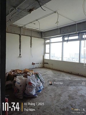 chủ nhà gửi bán căn hộ 4pn saigon pearl 2pn, view sông thoáng mát tuyệt đẹp, giá tốt.