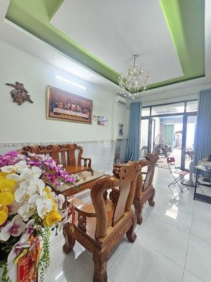 lê văn khương quận 12 - trệt lửng 110m2 4x27 nở hậu - hẻm xe hơi thông - chỉ 5,5 tỷ