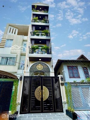 cực hiếm 1căn duy nhất - mặt tiền đường số lâm văn bền - quận 7