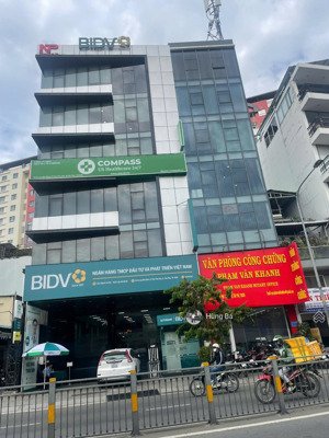 siêu vị trí ! bán nhà mặt tiền hoàng văn thụ - dt : 15 x 25m - hầm 10 tầng -hđt : 450tr. giá 115 tỷ