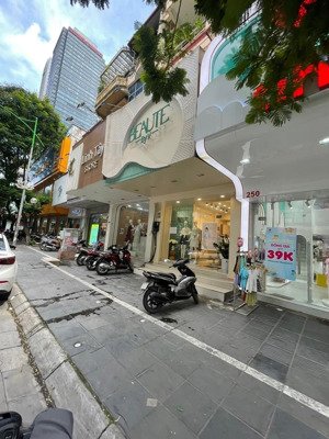 cho thuê nhà mặt phố hàng cót, dt 40m2, mt 4.7m, giá 35tr, lh 