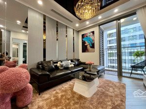 bán căn 2 ngủ nhà đầy đủ đồ giá 6,4 tỷ đồng chung cư parkhill premium times city lh: 