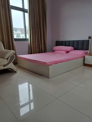 cho thuê căn hộ trong kdc conic, 1pn, 1wc, giá 4.5tr/th