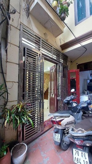 bán nhà đẹp giá sốc phố hoàng hoa thám dt 49,3m2 giá 8 tỷ 5