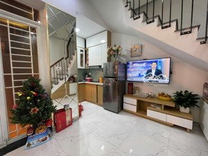 cần bán nhà phố thọ lão - lò đúc, dt 30m2 x 5 tầng, mt 5m, giá 8,3t. nhà mới, đẹp