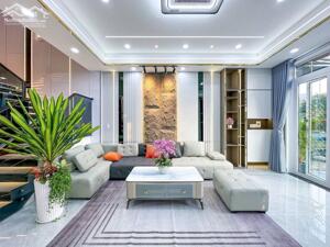 Bán gấp nhà 1 trệt 2 lầu giá rẻ khu vực Tân An