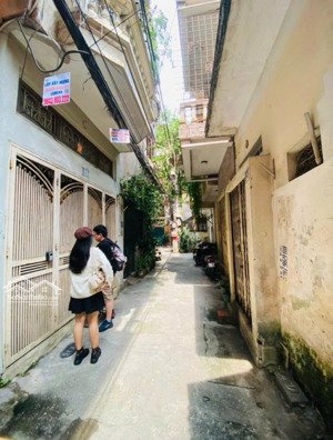 bán nhà kim mã 4 tầng ngõ rộng thông giá chỉ 7.6 tỷ