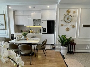 chính chủ. cần bán gấp căn hộ 2 phòng ngủ giá tốt tại dreamland bonanza. lh 