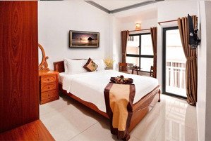 căn khách sạn 3 sao mặt tiền phố bà triệu đà lạt - cách hồ xuân hương chỉ 500m2