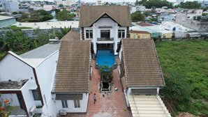 bán đất tặng biệt thự nghỉ dưỡng vô ở liền ngay tân phú, ngang 20x44 chỉ 3x tỷ