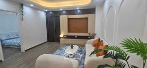 chính chủ bán gấp căn góc 83m2, 3 ngủ, 2vs full nội thất tại trung tâm mỹ đình giá chỉ 5.xx tỷ