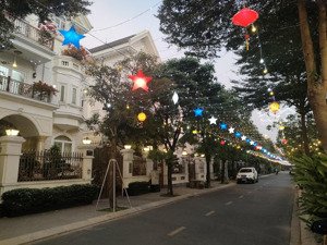 căn góc 2 mặt tiền đường khu cityland garden hill, dt: 13.5 x 20m