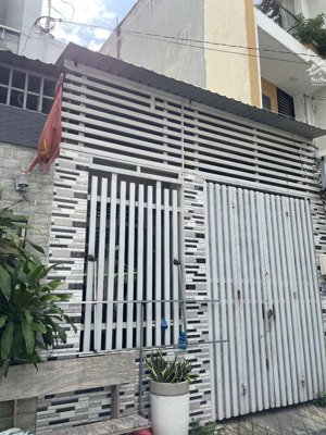 bán nhà 65m khu phân lô đường 297, phước long b, trung tam quận 9, nhỉnh 6 tỷ