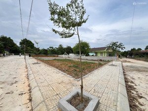 bán 110m2 đất ngọc lặc ngay quốc lộ 15, cạnh khu du lịch sinh thái, mt 10m, nhỉnh 200 triệu